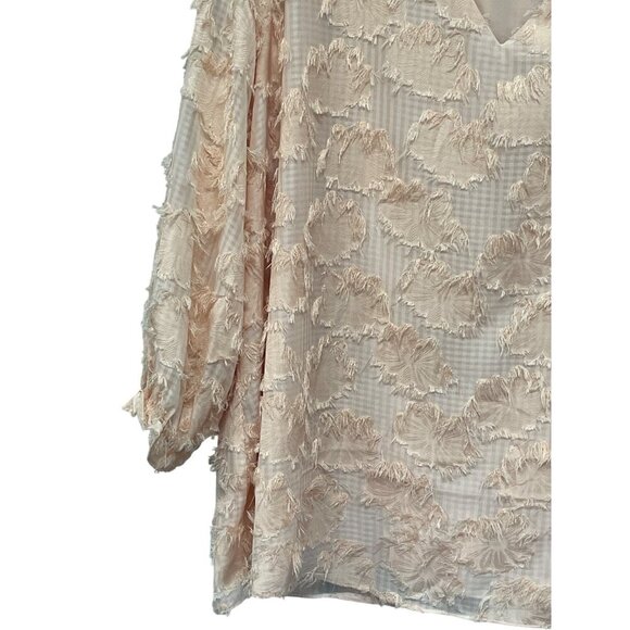 Cato Blush Textured BOHO Blouse Floral Pattern Ruffled Details Womens 18/20 - Picture 2 of 6